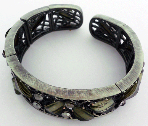 Bracelet with green stones